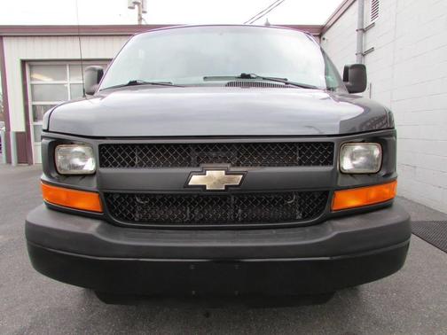 2016 Chevrolet Express 2500 LS