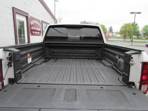 White 2023 Honda Ridgeline RTL