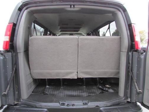 2016 Chevrolet Express 3500 LS