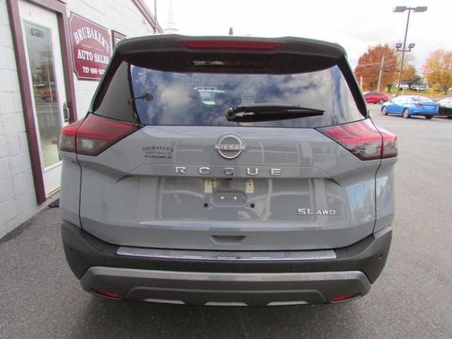 2023 Nissan Rogue SL