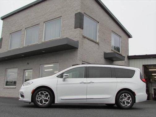 2022 Chrysler Pacifica Limited