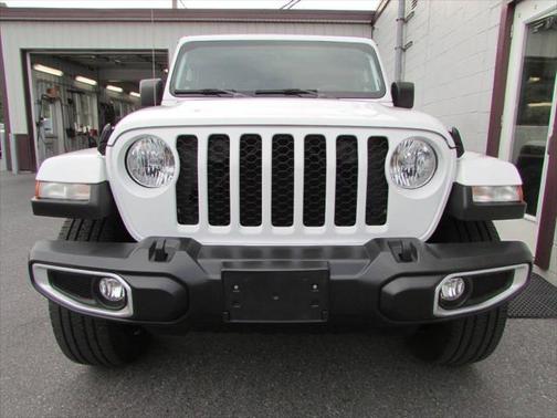 2023 Jeep Gladiator Sport S