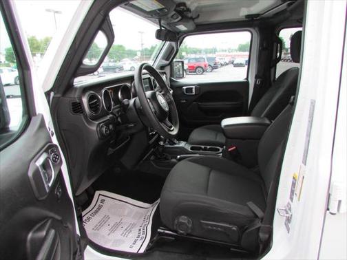 2023 Jeep Gladiator Sport S
