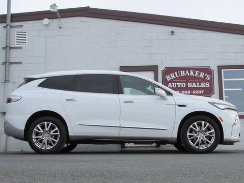 2023 Buick Enclave Essence 4x4 4dr Crossover