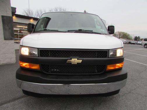 2022 Chevrolet Express 2500 Work Van