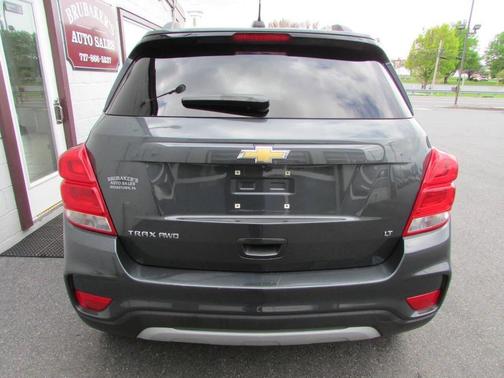 Nightfall Gray Metallic 2018 Chevrolet Trax LT