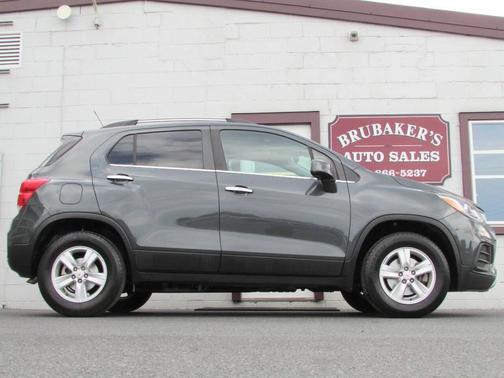 Nightfall Gray Metallic 2018 Chevrolet Trax LT