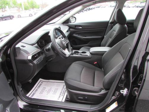 Black 2025 Nissan Altima 2.5 SV