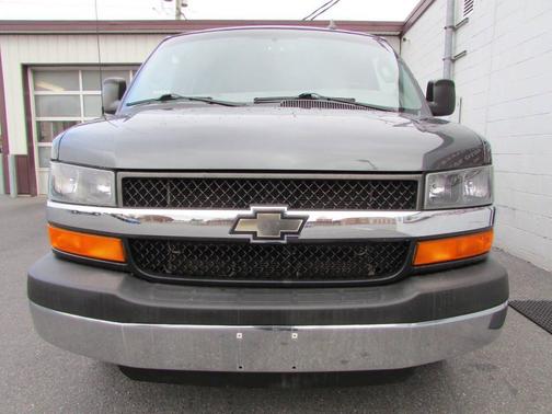 2016 Chevrolet Express 3500 LT