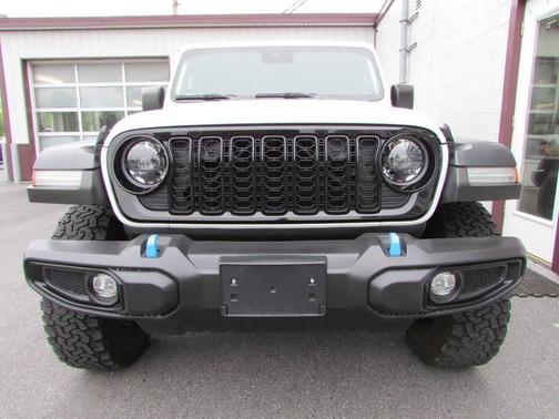 White 2024 Jeep Wrangler 4xe Willys