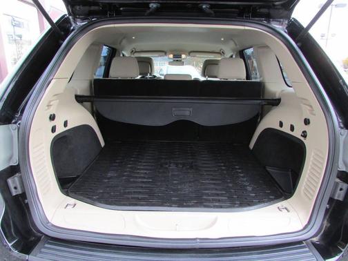 2018 Jeep Grand Cherokee Laredo E