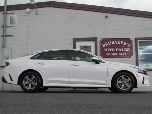 2023 Kia K5 LXS 4dr Sedan