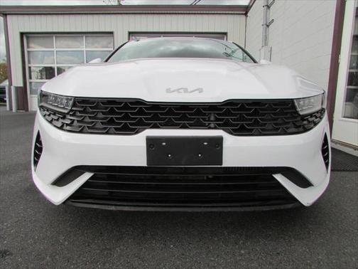 2023 Kia K5 LXS 4dr Sedan
