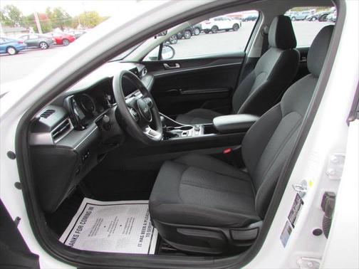 2023 Kia K5 LXS 4dr Sedan