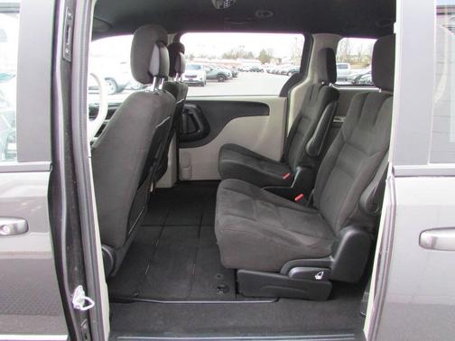 2016 Dodge Grand Caravan AVP/SE