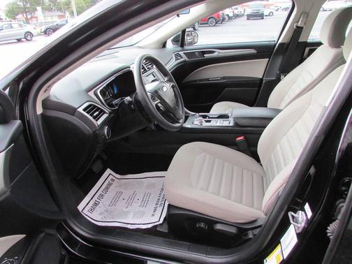 2018 Ford Fusion Hybrid SE