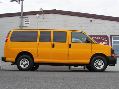 2016 Chevrolet Express 2500 LS