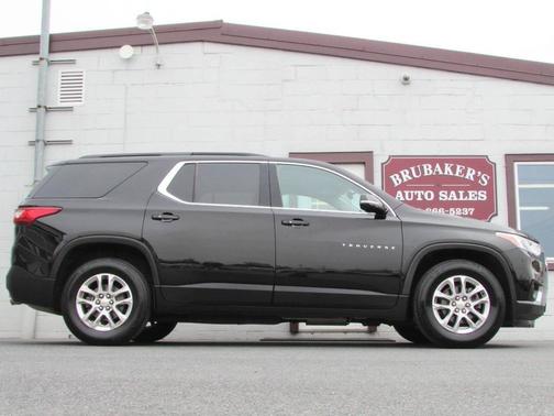 Black 2020 Chevrolet Traverse LT Leather