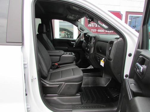 2023 Chevrolet Silverado 1500 WT