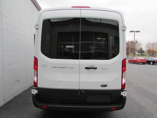 2015 Ford Transit-150 XLT
