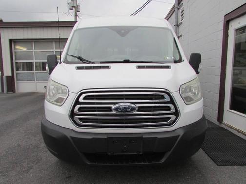 2015 Ford Transit-150 XLT