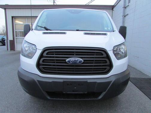 2016 Ford Transit-150 XL