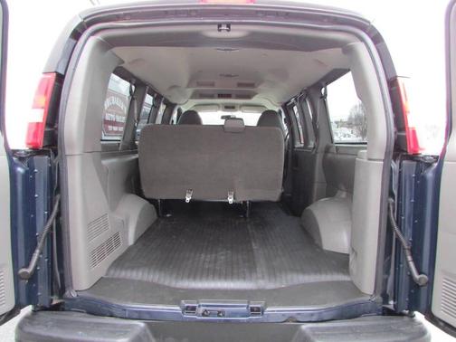 2015 Chevrolet Express 2500 LS