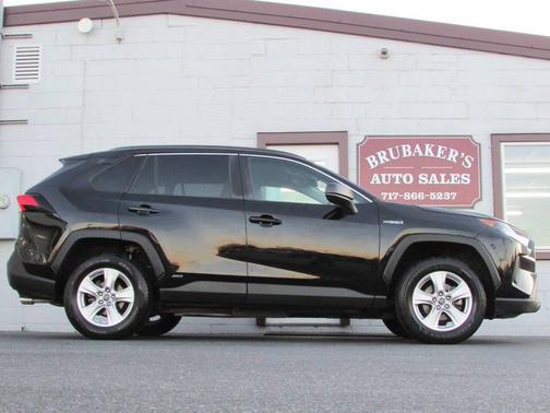 2021 Toyota RAV4 Hybrid LE