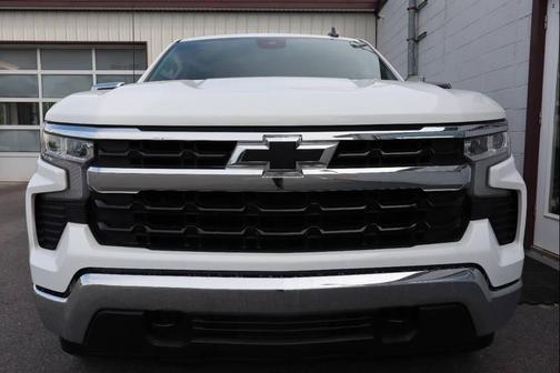 White 2023 Chevrolet Silverado 1500 LT