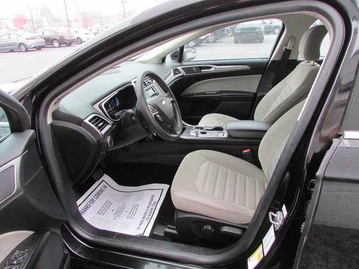 2018 Ford Fusion Hybrid SE