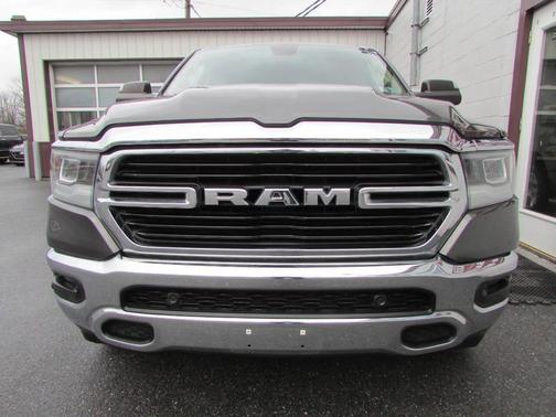 Gray 2019 RAM 1500 Big Horn