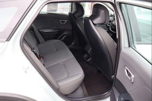 Green 2025 Kia K4 LXS 4dr Sedan