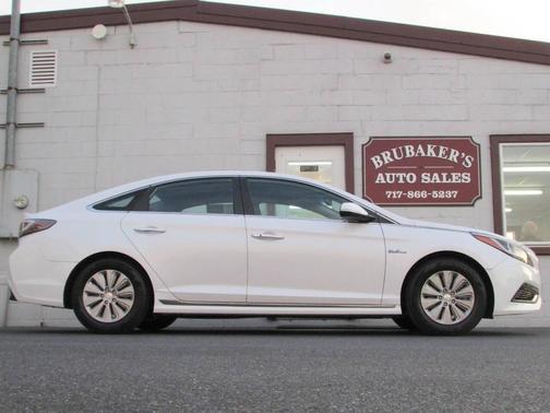 2016 Hyundai SONATA Hybrid SE