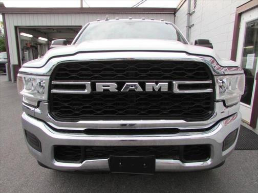 2021 RAM 2500 Tradesman 4x4 4dr Crew Cab 6.3 ft. SB Pickup
