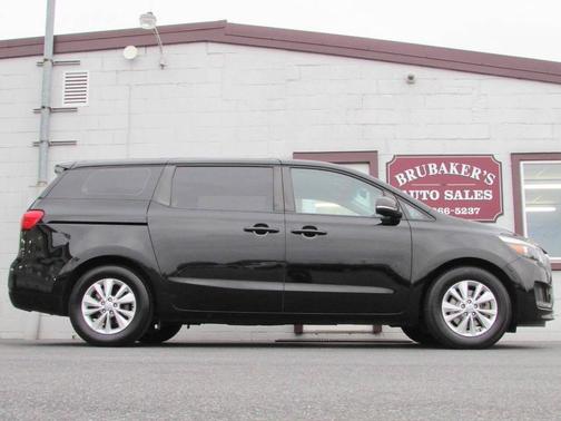 2018 Kia Sedona L