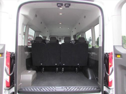 2022 Ford Transit-350 XLT