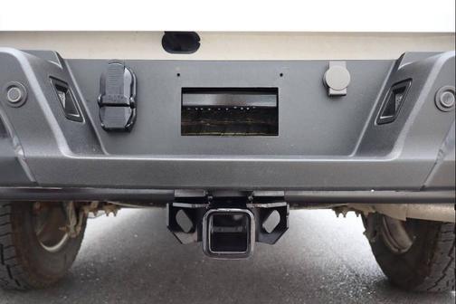 White 2023 Ford F-150 XL