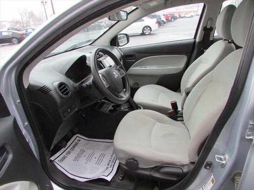 2022 Mitsubishi Mirage G4 SE