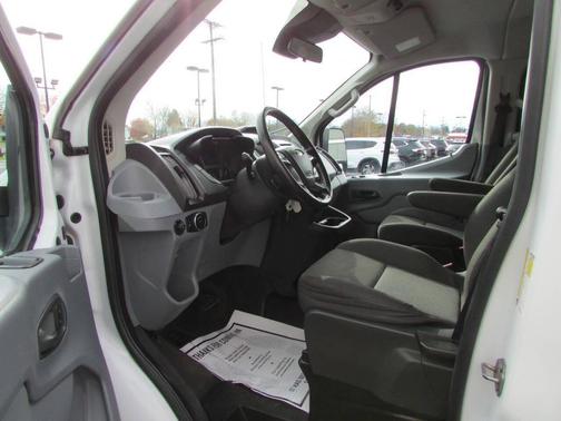 2016 Ford Transit-350 XL