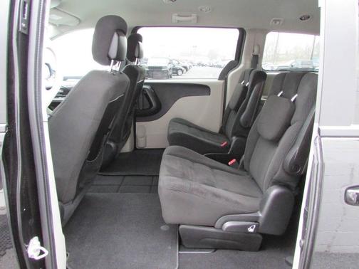 2016 Dodge Grand Caravan AVP/SE