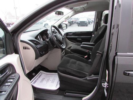 2016 Dodge Grand Caravan AVP/SE