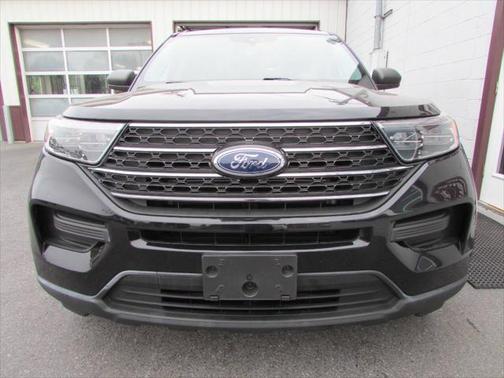 2022 Ford Explorer XLT AWD 4dr SUV