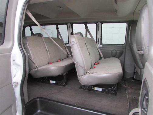 2020 Chevrolet Express 3500 LT 3500 3dr Extended Passenger Van