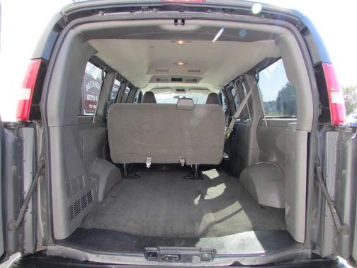 2016 Chevrolet Express 2500 LS