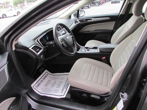 2018 Ford Fusion Hybrid SE
