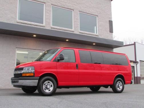 Red 2016 Chevrolet Express 3500 LT