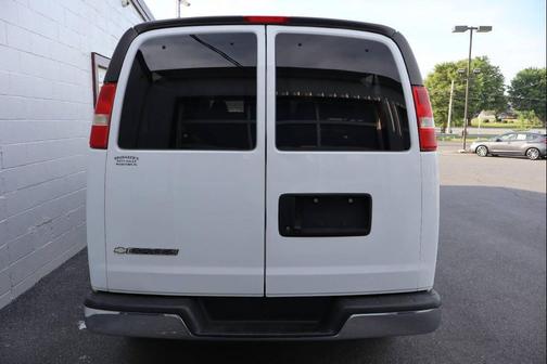 White 2017 Chevrolet Express 3500 LT