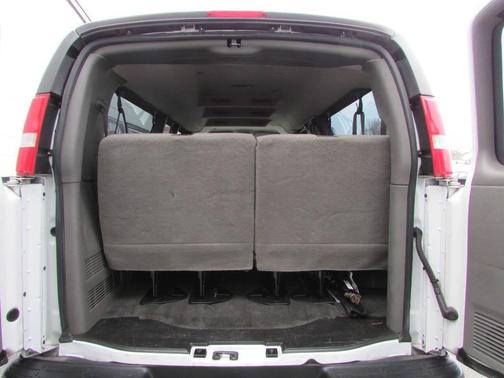 2018 Chevrolet Express 3500 LT