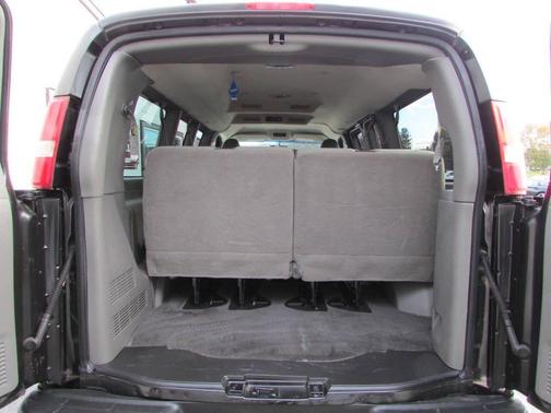 2016 Chevrolet Express 2500 LS