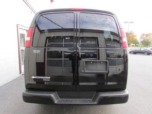 2016 Chevrolet Express 2500 LS